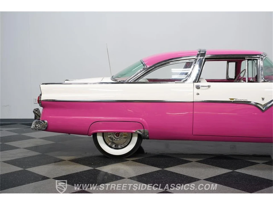 1955 Ford Crown Victoria - Image 27 of 31