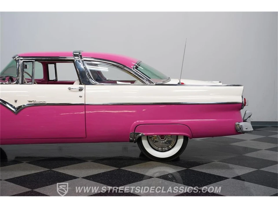 1955 Ford Crown Victoria - Image 22 of 31