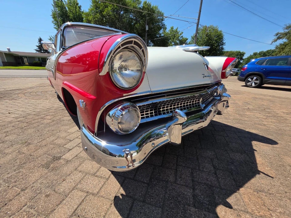 1955 Ford Crown Victoria - Image 21 of 31