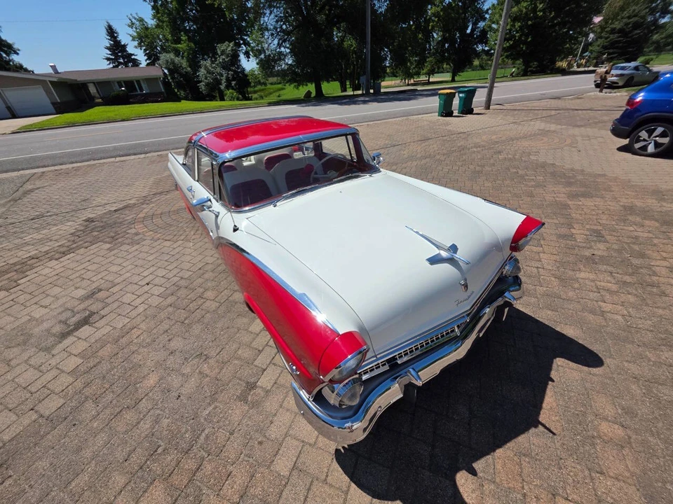 1955 Ford Crown Victoria - Image 10 of 31