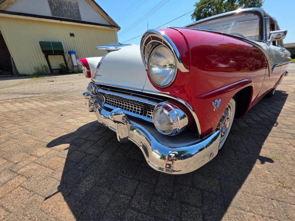 1955 Ford Crown Victoria - Image 17 of 31