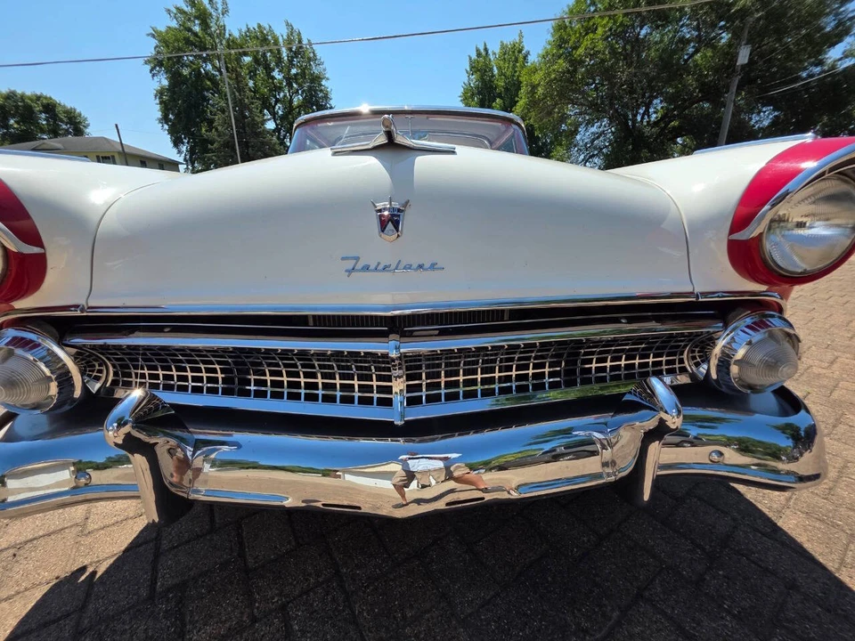 1955 Ford Crown Victoria - Image 19 of 31