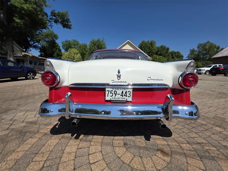 1955 Ford Crown Victoria - Image 4 of 31
