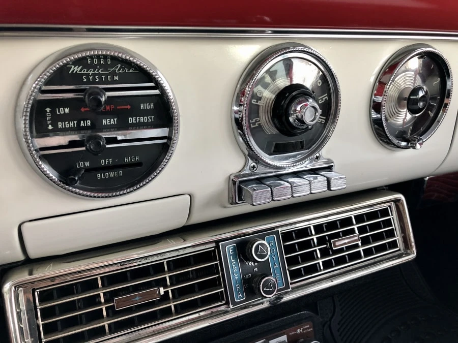 1955 Ford Crown Victoria - Image 5 of 9