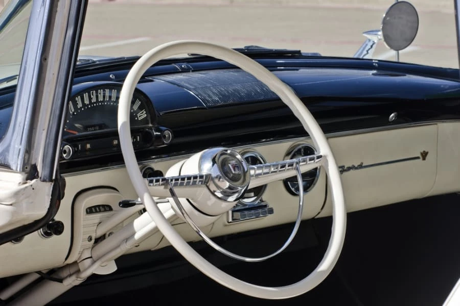 1955 Ford Crown Victoria - Image 6 of 12