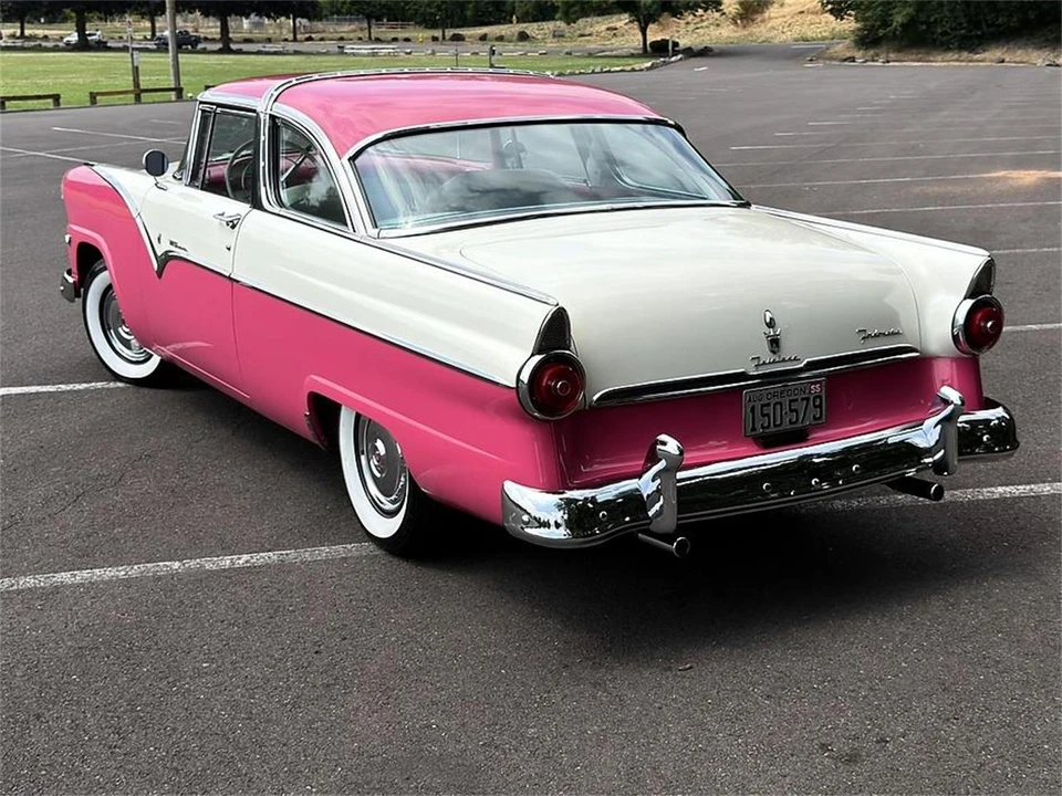 1955 Ford Crown Victoria - Image 3 of 31