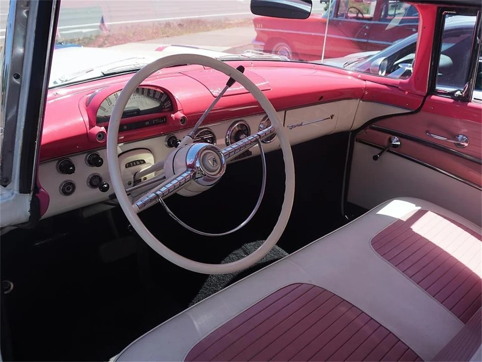 1955 Ford Crown Victoria - Image 17 of 31