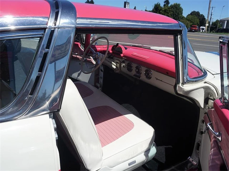 1955 Ford Crown Victoria - Image 23 of 31