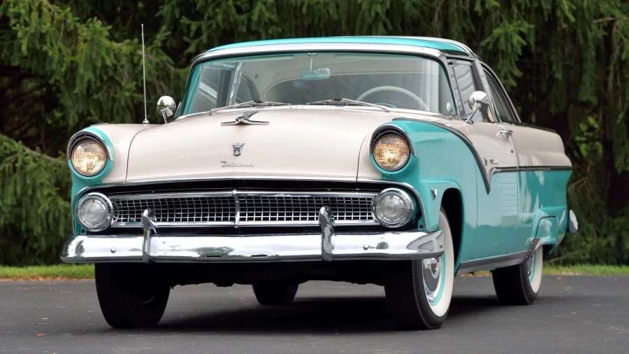 1955 Ford Crown Victoria - Image 22 of 31