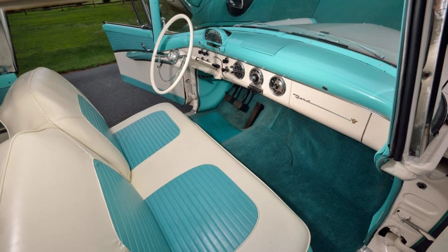 1955 Ford Crown Victoria - Image 27 of 31