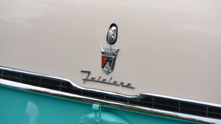 1955 Ford Crown Victoria - Image 30 of 31