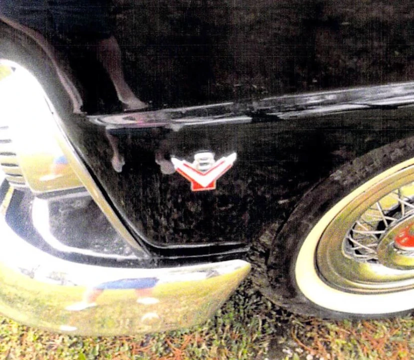 1955 Ford Crown Victoria - Image 14 of 31