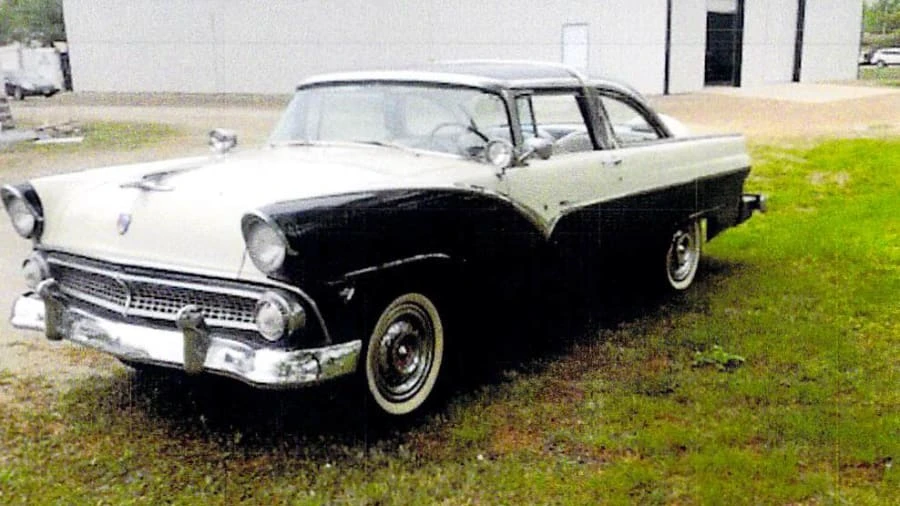 1955 Ford Crown Victoria - Image 16 of 31