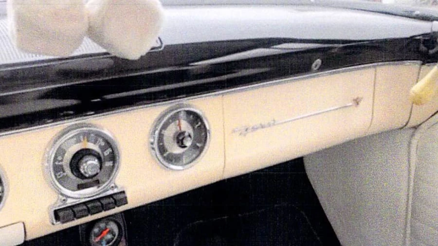 1955 Ford Crown Victoria - Image 28 of 31