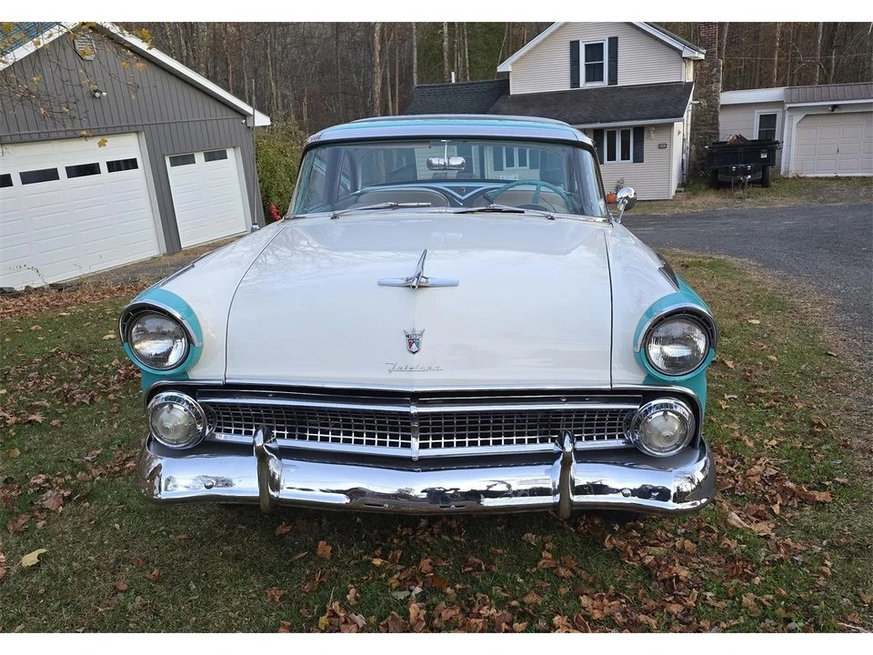 1955 Ford Crown Victoria - Image 2 of 31