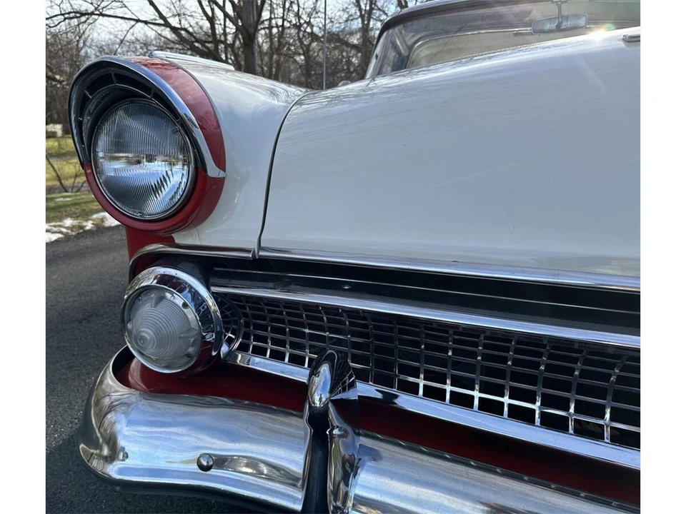 1955 Ford Crown Victoria - Image 9 of 31