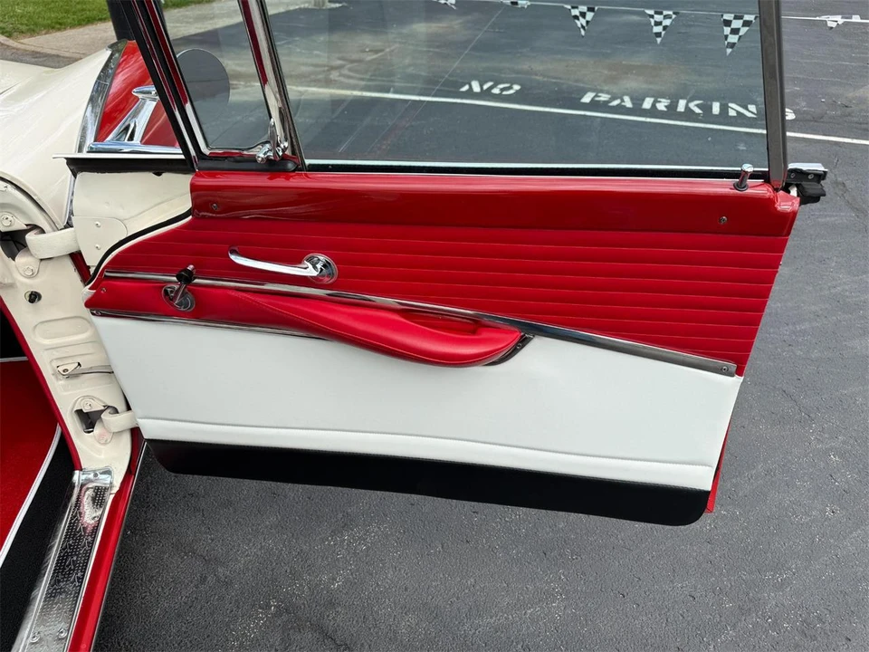 1955 Ford Crown Victoria - Image 16 of 31