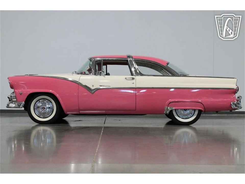 1955 Ford Crown Victoria - Image 26 of 31