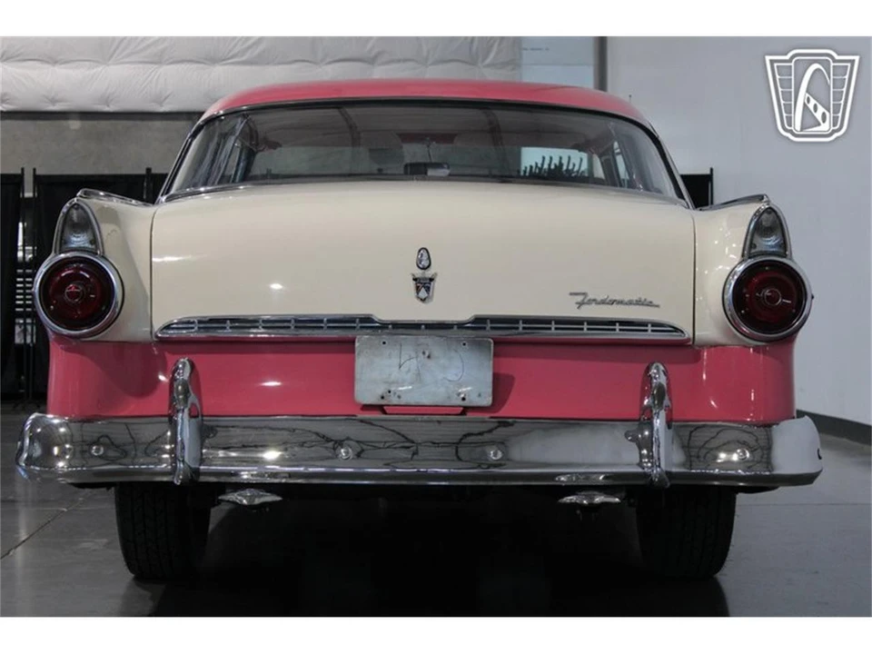 1955 Ford Crown Victoria - Image 28 of 31