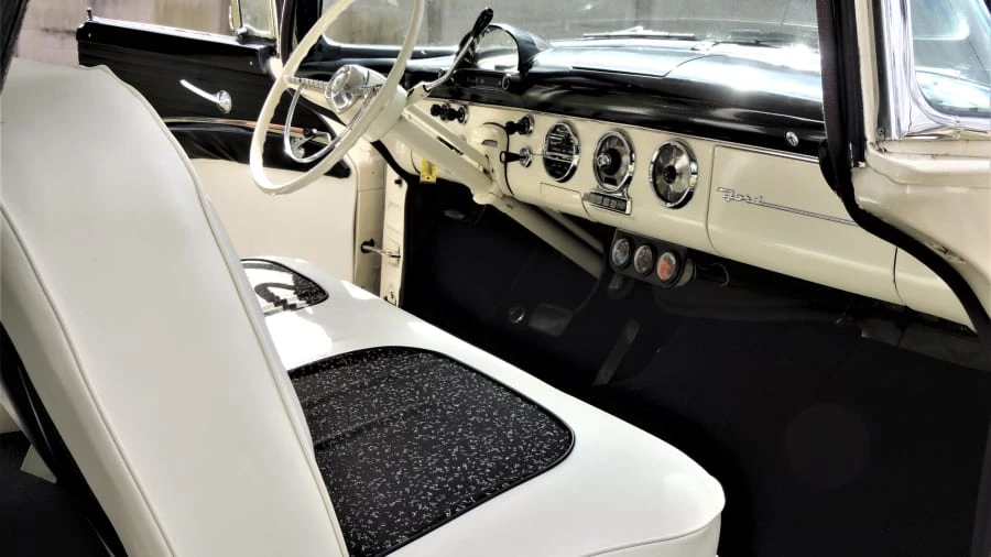1955 Ford Crown Victoria - Image 17 of 27