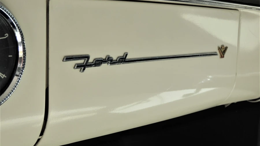 1955 Ford Crown Victoria - Image 26 of 27
