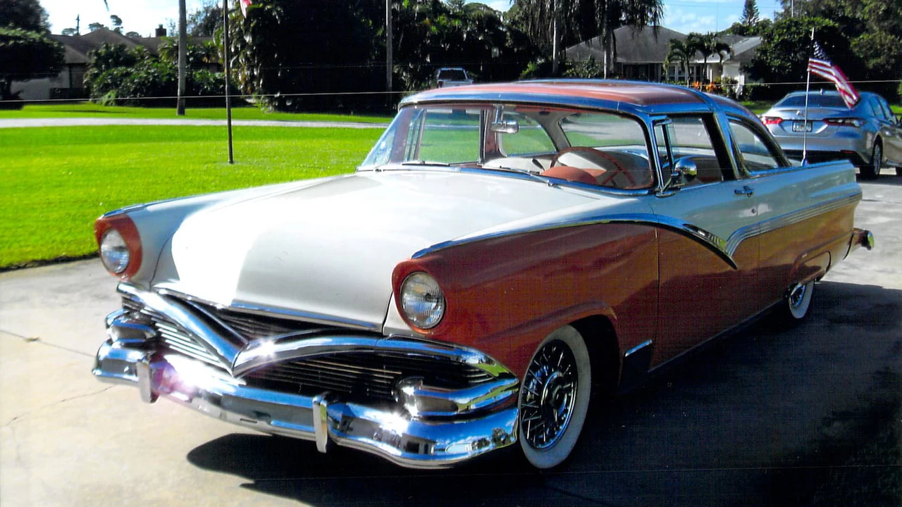 1955 Ford Crown Victoria - Image 7 of 7