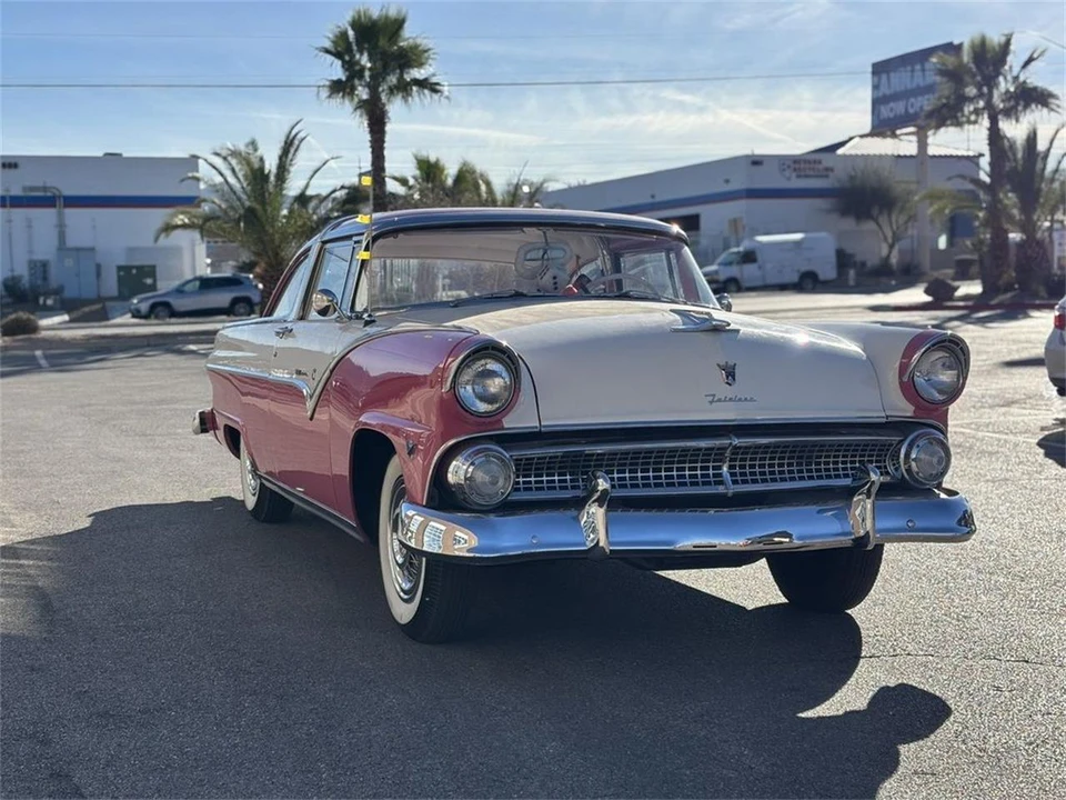 1955 Ford Fairlane 1st Gen - Image 5 of 31