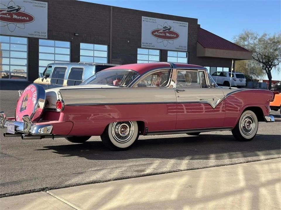 1955 Ford Fairlane 1st Gen - Image 10 of 31
