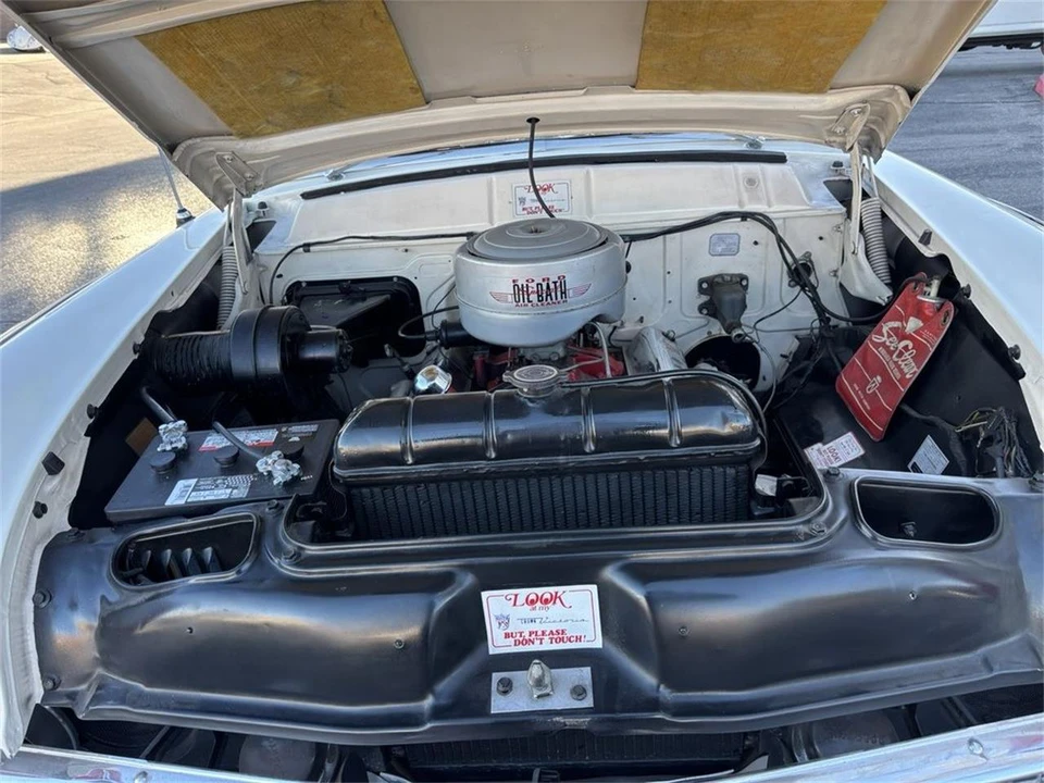 1955 Ford Fairlane 1st Gen - Image 28 of 31