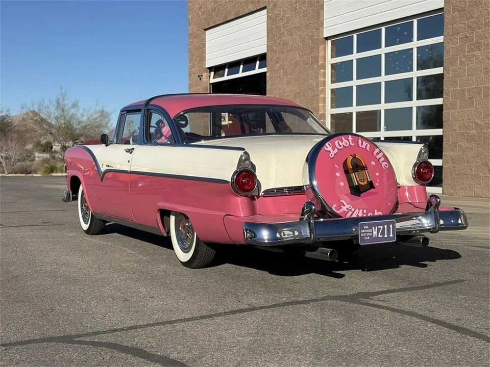 1955 Ford Fairlane 1st Gen - Image 14 of 31