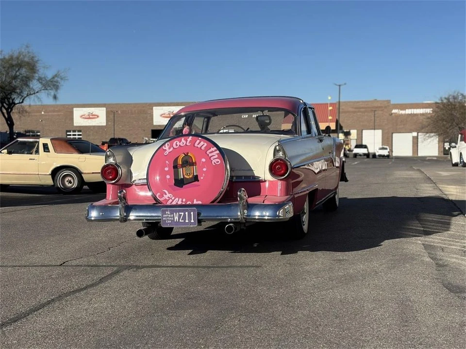 1955 Ford Fairlane 1st Gen - Image 12 of 31
