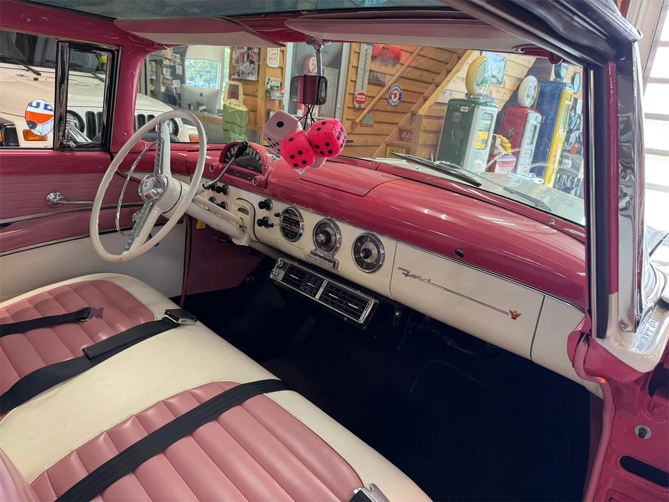 1955 Ford Crown Victoria - Image 21 of 31
