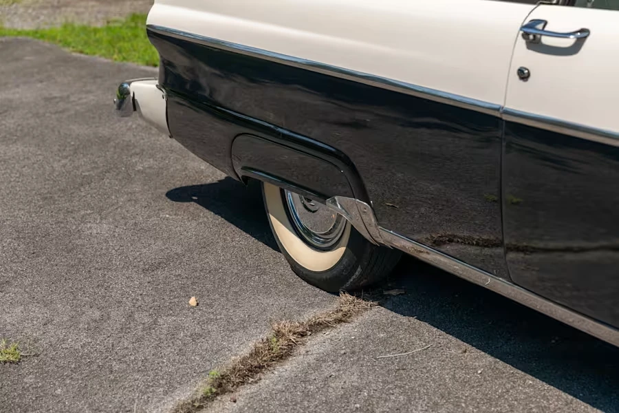 1955 Ford Crown Victoria - Image 13 of 29