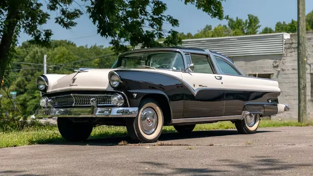 1955 Ford Crown Victoria