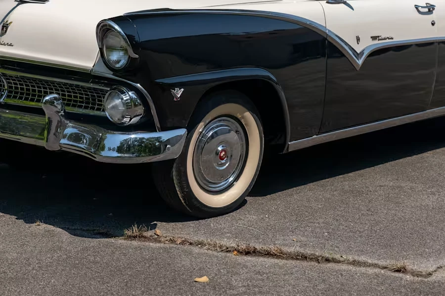 1955 Ford Crown Victoria - Image 8 of 29