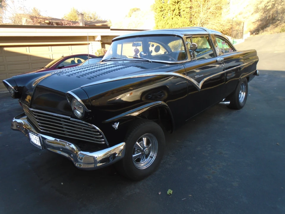 1955 Ford Fairlane 1st Gen - Image 3 of 12