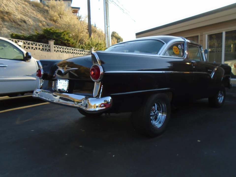 1955 Ford Fairlane 1st Gen - Image 9 of 12