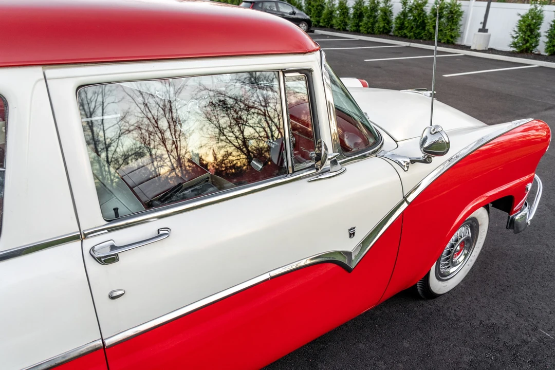 1955 Ford Customline - Image 18 of 31