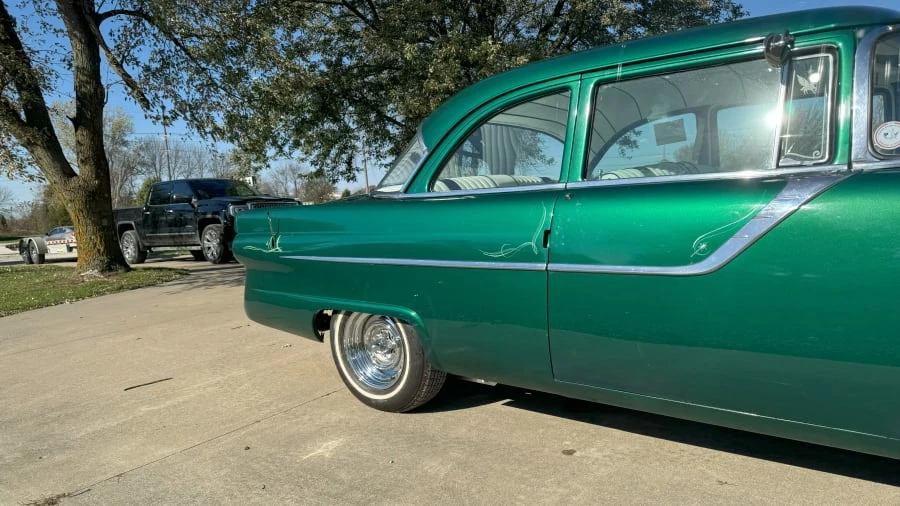 1955 Ford Customline - Image 5 of 13