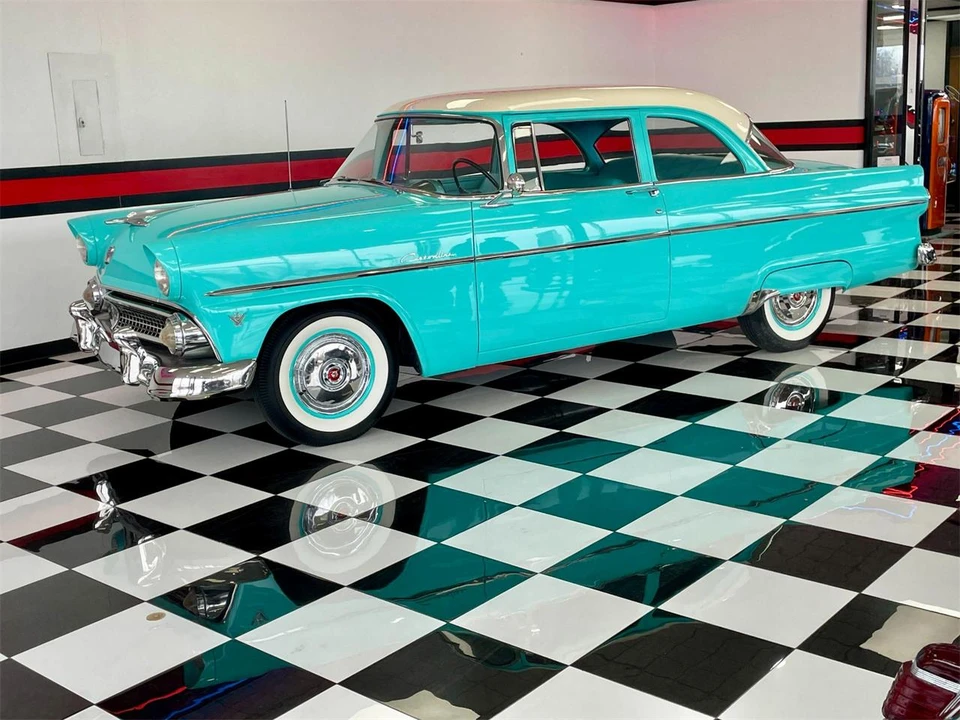 1955 Ford Customline - Image 12 of 31