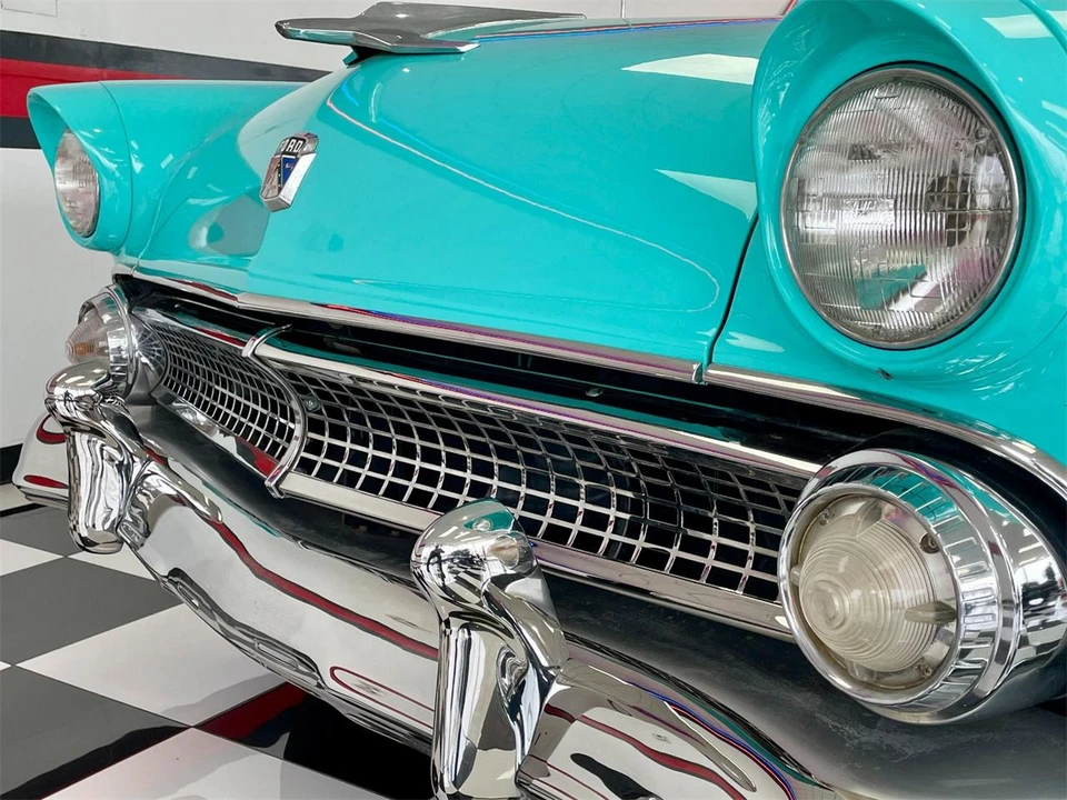 1955 Ford Customline - Image 16 of 31