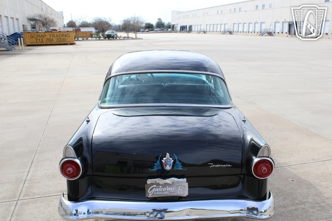 1955 Ford Customline - Image 9 of 12