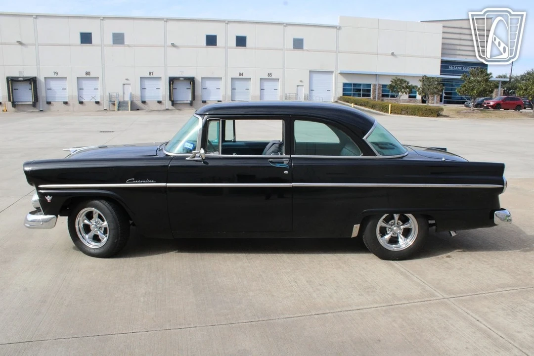 1955 Ford Customline - Image 4 of 12