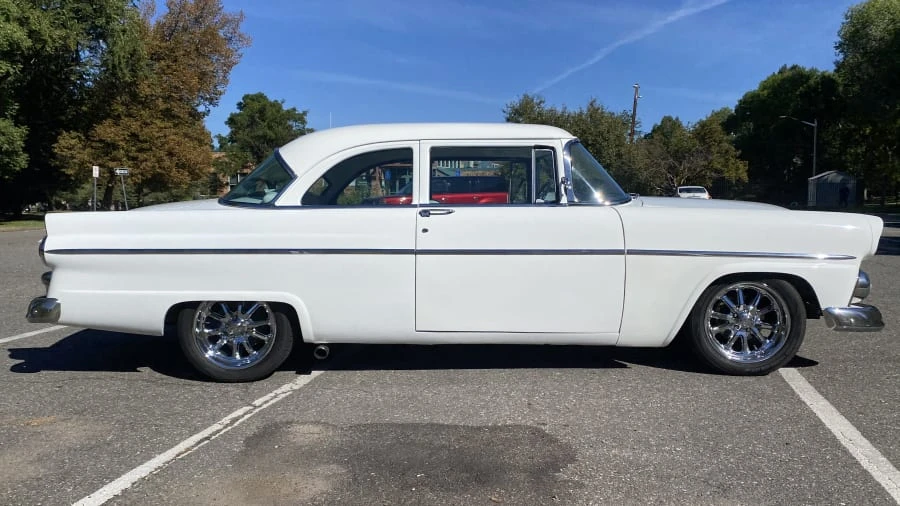 1955 Ford Customline - Image 6 of 8