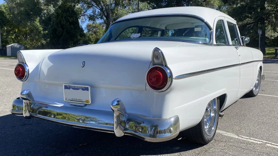 1955 Ford Customline - Image 5 of 8
