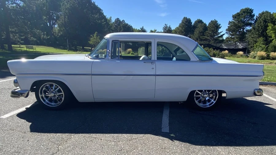 1955 Ford Customline - Image 2 of 8