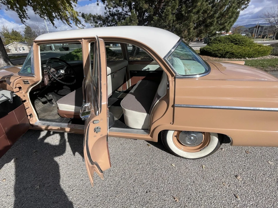 1955 Ford Customline - Image 24 of 31