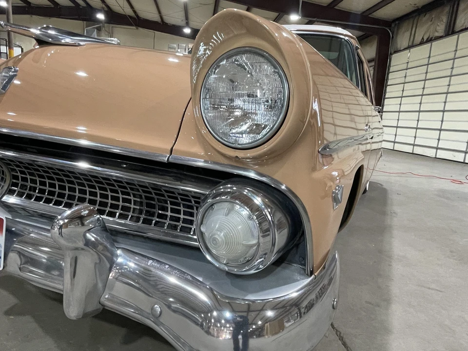 1955 Ford Customline - Image 13 of 31