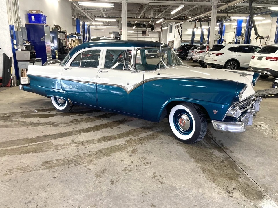 1955 Ford Customline - Image 5 of 31