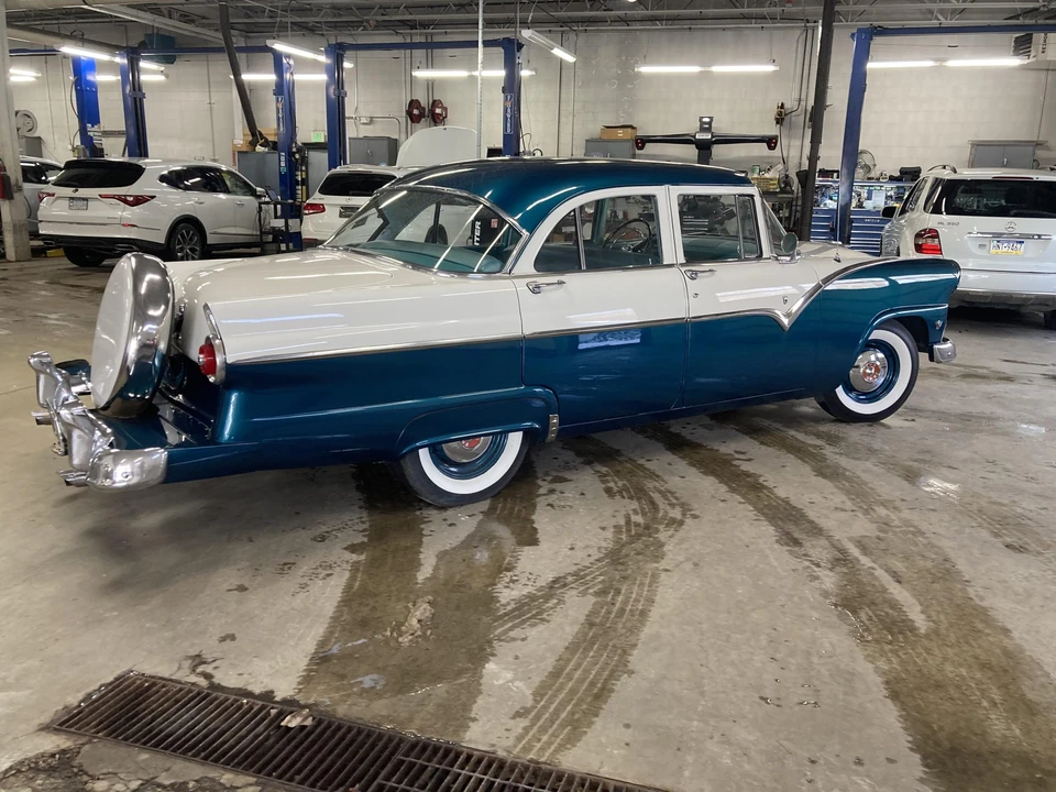 1955 Ford Customline - Image 6 of 31